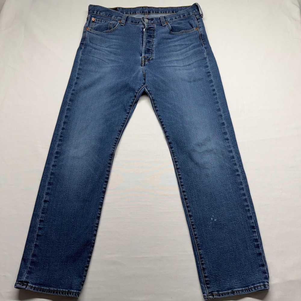 Levi's 501 Jeans 33x30 Straight Button Fly Medium Wash Classic Men